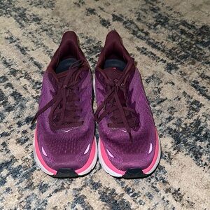 Hoka Women’s sneakers